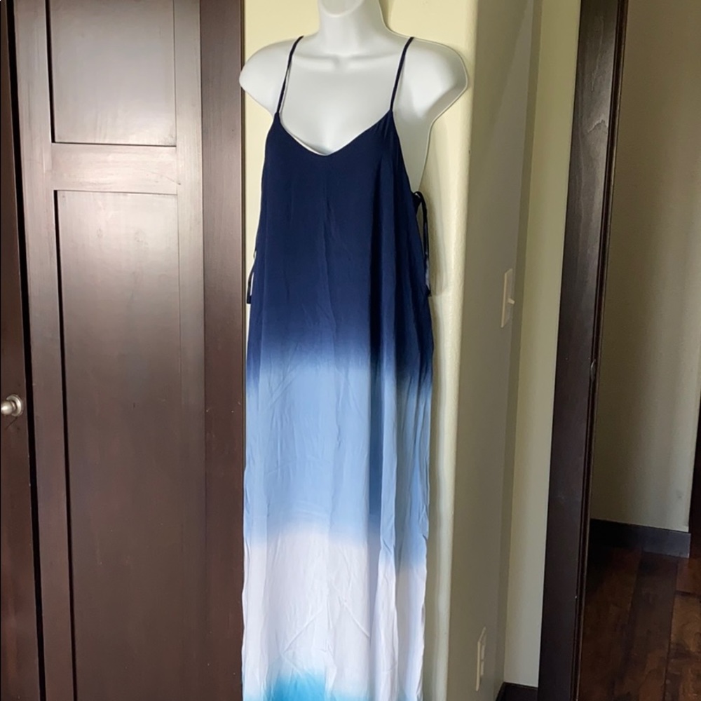 Long flowy maxi dress